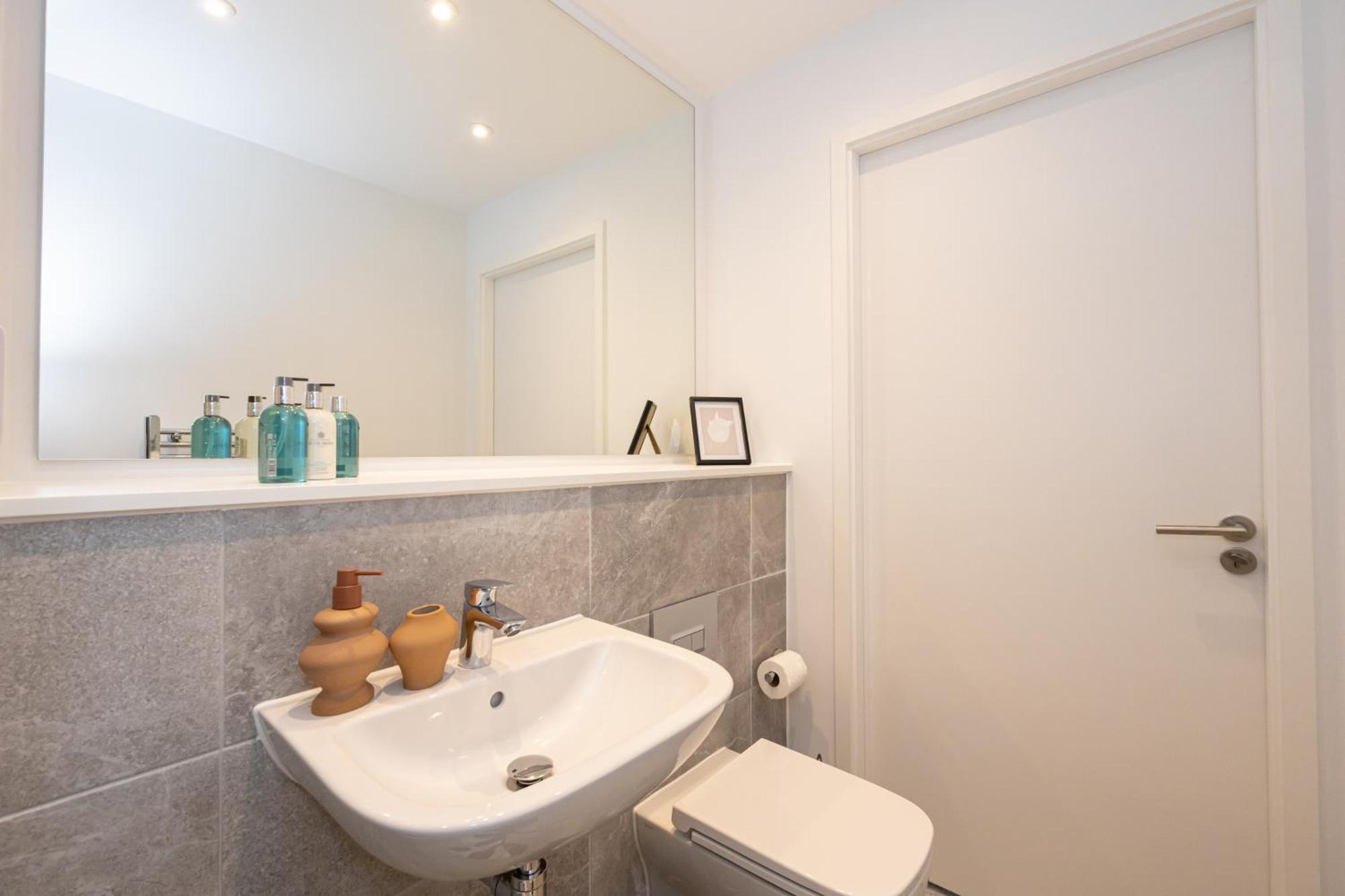 Pet Friendly 2Br Near Station By Asquare Letting Διαμέρισμα Μάντσεστερ Εξωτερικό φωτογραφία